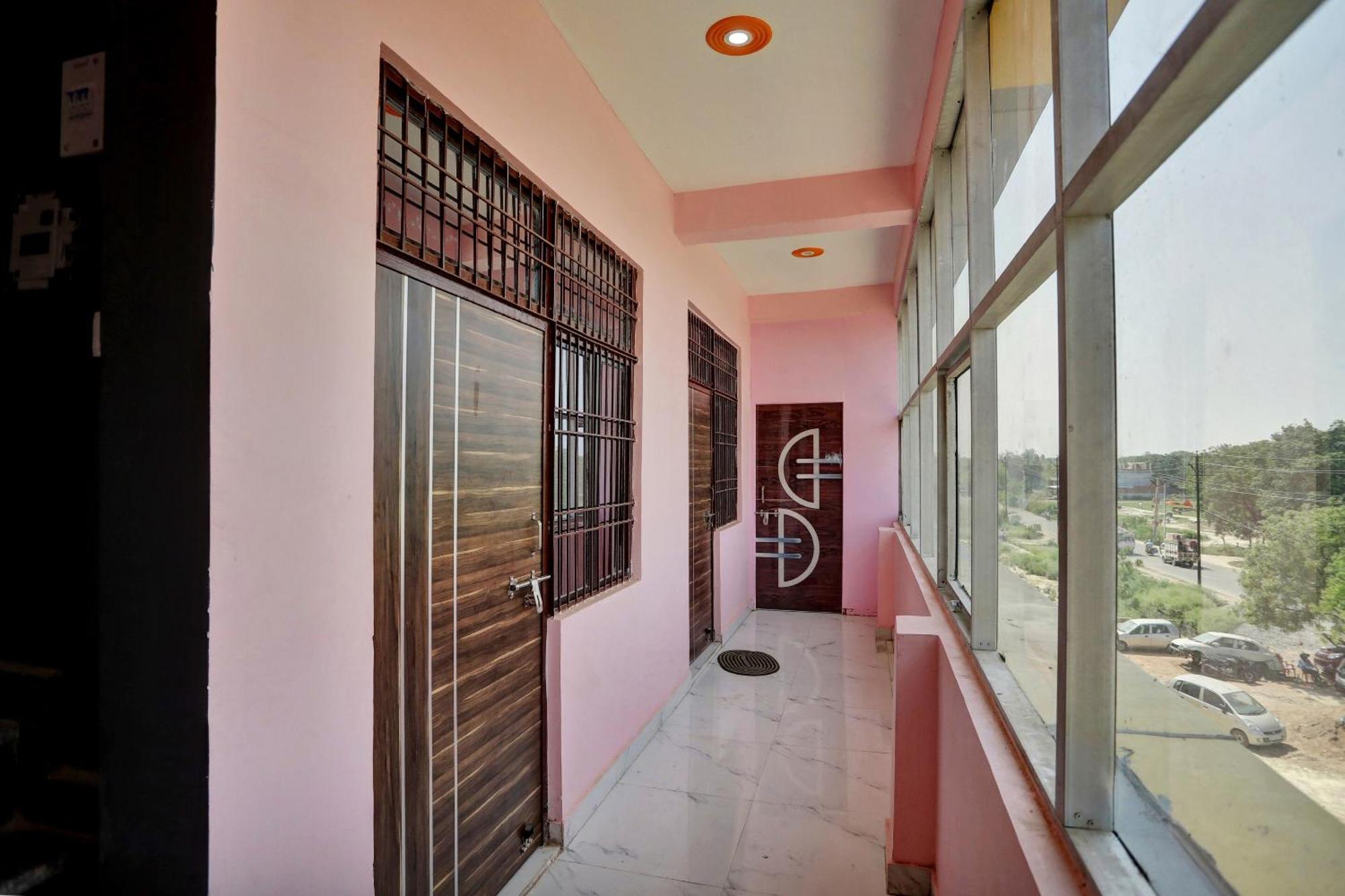 Hotel O Amantran กานปูร์ ภายนอก รูปภาพ